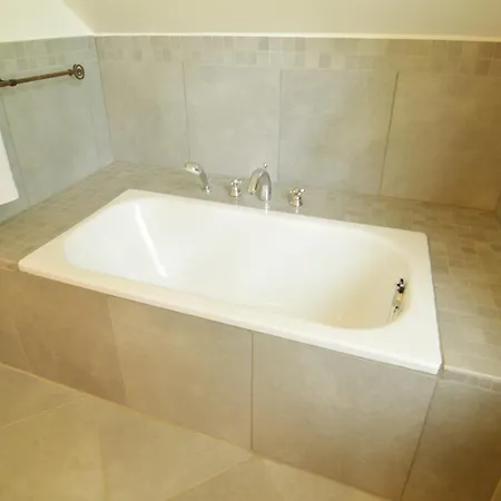 Chalet With Views & Fireplace, Cleaning Included 木屋 *