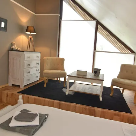Chalet With Views & Fireplace, Cleaning Included