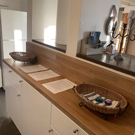 Chalet With Views & Fireplace, Cleaning Included 木屋 马尔梅迪
