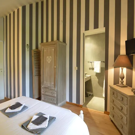 Chalet With Views & Fireplace, Cleaning Included Мальмеди